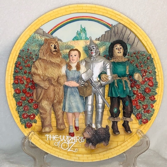 1995, We are off to see the Wizard. First in a series of Bas relief plates. - Picture 1 of 4